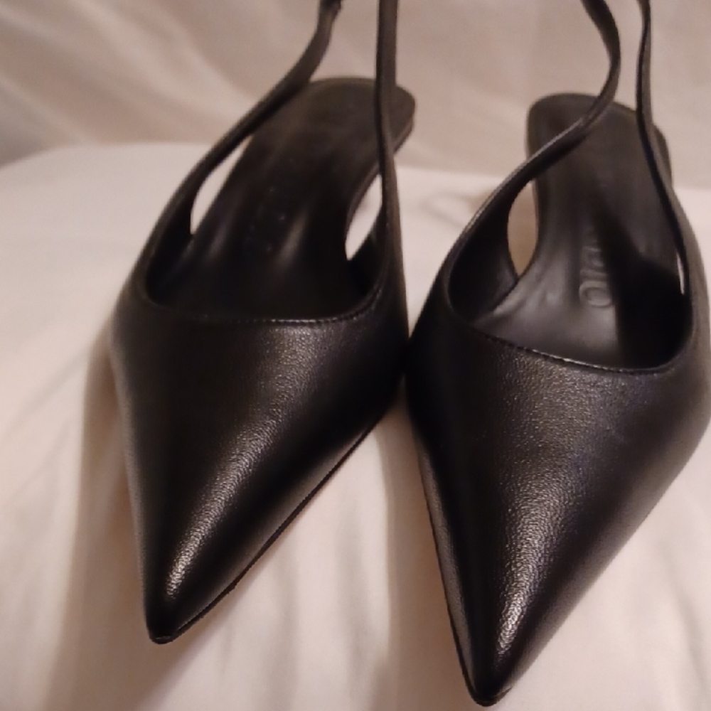 Stand Studio Black Pointed Slingback Heels